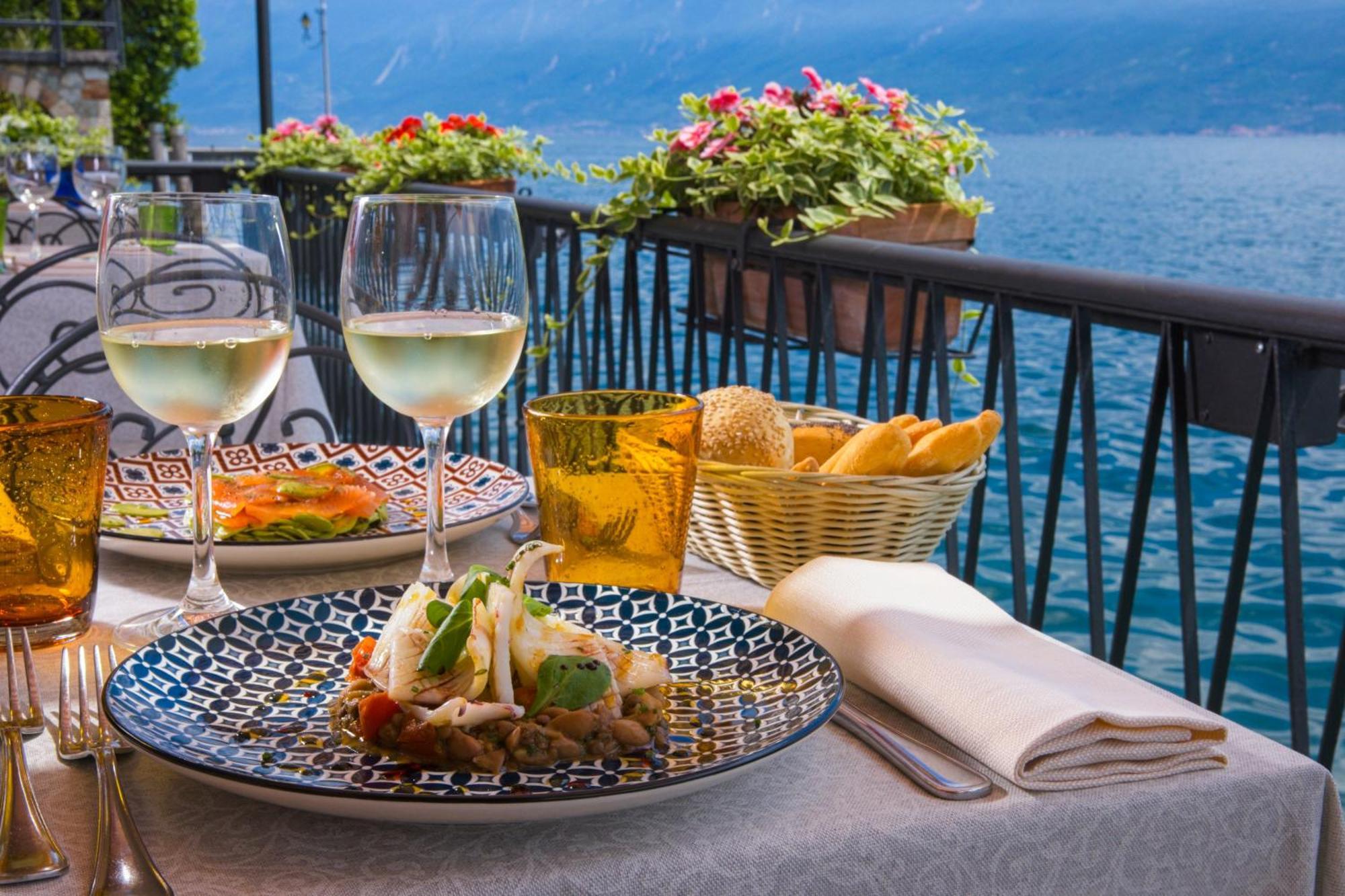 Hotel Du Lac 가르냐노 외부 사진